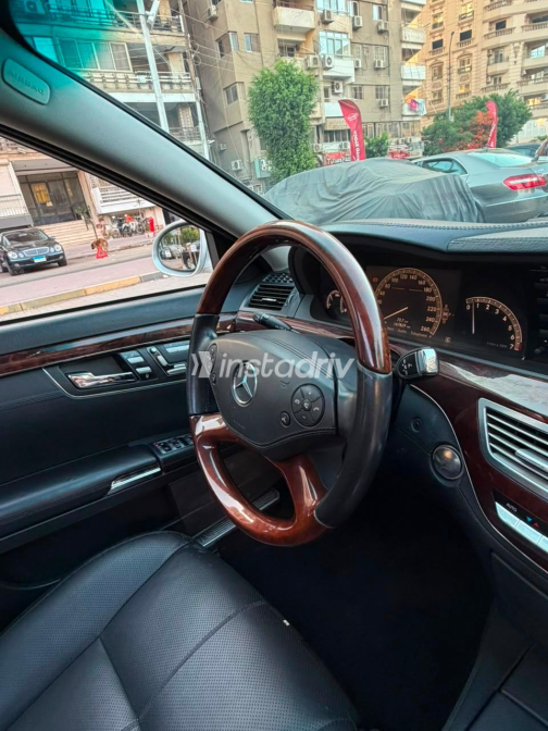 مرسيدس S 500 2006 فضي أوتوماتيك مستعملة للبيع في مصر الجديدة - 9