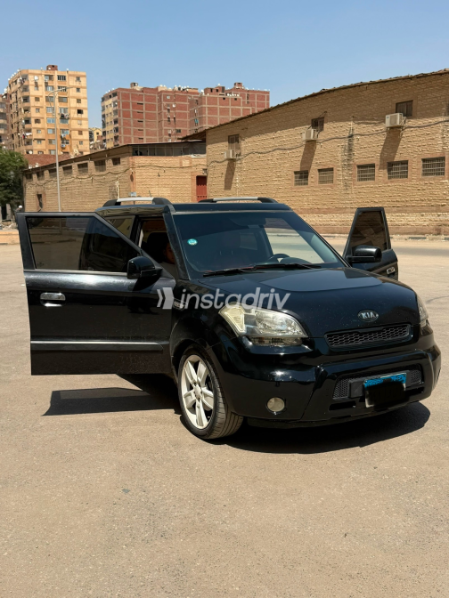 Kia Soul 2010 Black Automatic Used for Sale in Nasr city - 4