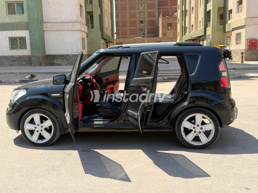 Kia Soul 2010 Black Automatic Used for Sale in Nasr city - 9