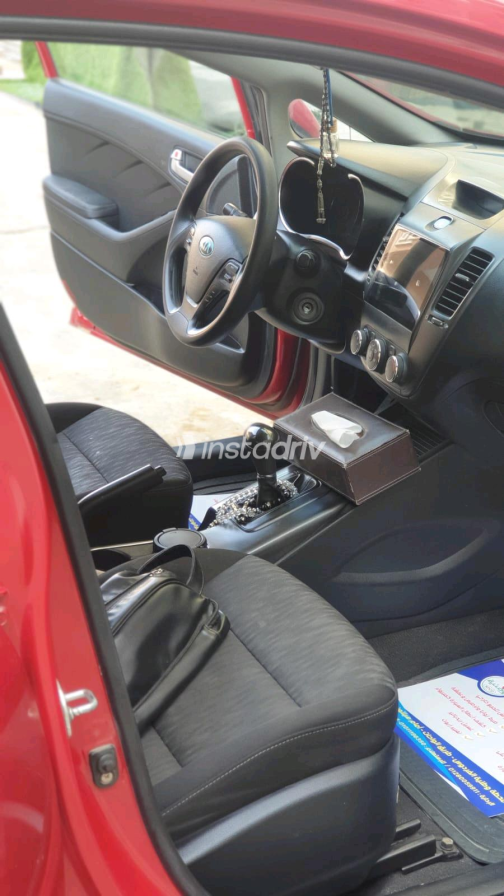 Kia Cerato 2014 White Automatic Used for Sale in Maadi - 3