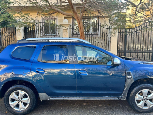 Renault Duster 2019 Blue Automatic Used for Sale in Cairo - 3