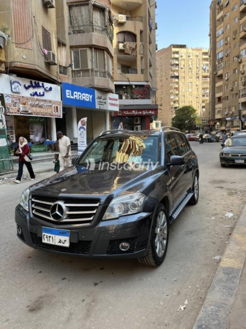 مرسيدس GLK 300 2010 رمادي أوتوماتيك مستعملة للبيع في الجيزة - 1