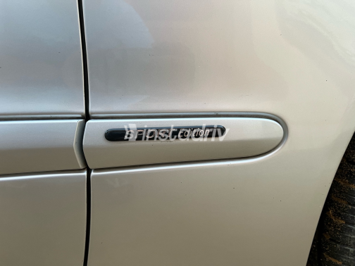 Mercedes C 200 2006 Silver Automatic Used for Sale in Ismailia - 8