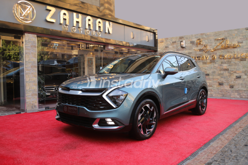 Kia Sportage 2023 Dark Gray Automatic Used for Sale in Nasr city - 5