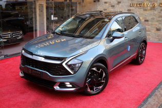 Kia Sportage 2023 Dark Gray Automatic Used for Sale in Nasr city