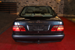 Mercedes E 200 2000 White Automatic Used for Sale in Nasr city