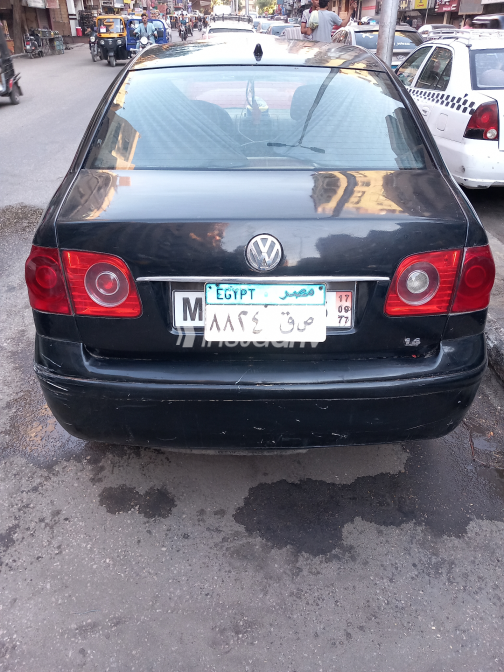 Volkswagen Polo 2009 Black Manual Used for Sale in Warraq - 4