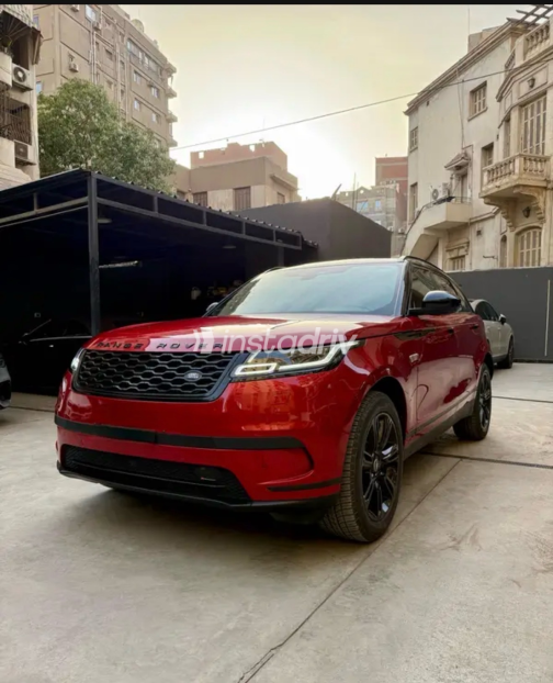 Land Rover Velar 2022 Red Automatic Used for Sale in Cairo - 4