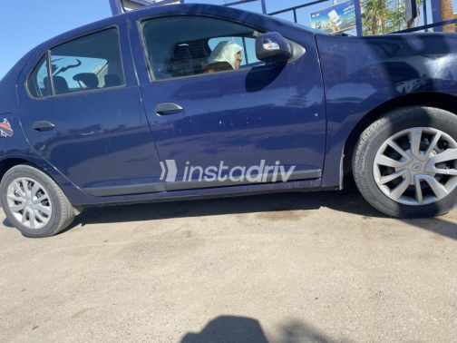 Renault Logan 2021 White Manual Used for Sale in Greater Cairo ( Cairo + Giza) - 4