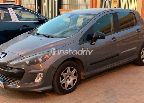 Peugeot 308 2011 Gray Manual Used for Sale in Giza - 2