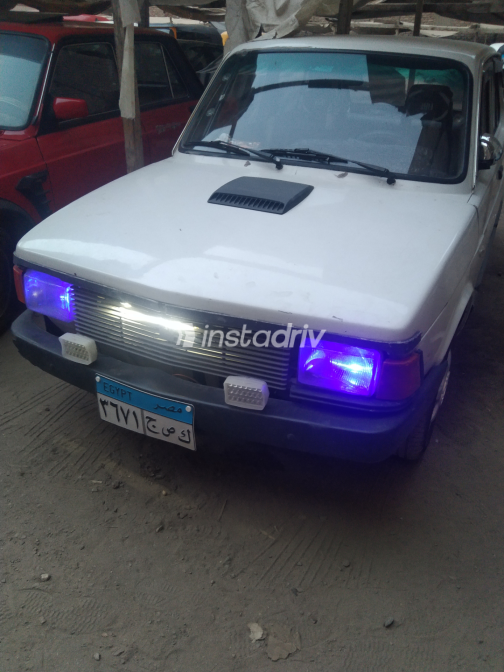 Fiat 127 1987 White Manual Used for Sale in Cairo - 1