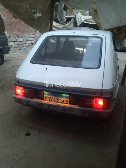 Fiat 127 1987 White Manual Used for Sale in Cairo - 3