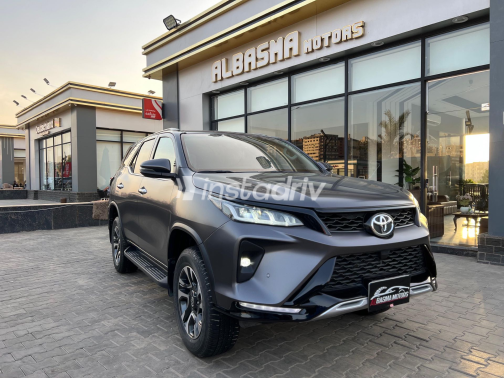 Toyota Fortuner 2023 Brown Automatic Used for Sale in Nasr city - 1
