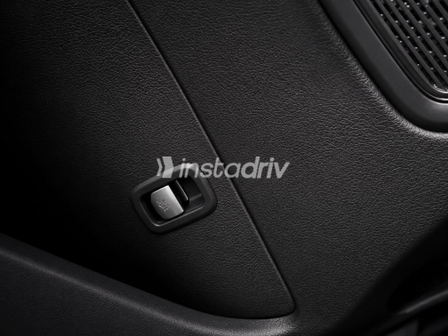 Mercedes C 180 2023 Dark Gray Automatic Used for Sale in Cairo - 5