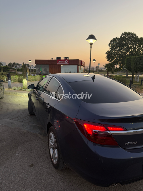Opel Insignia 2017 White Automatic Used for Sale in Cairo - 1