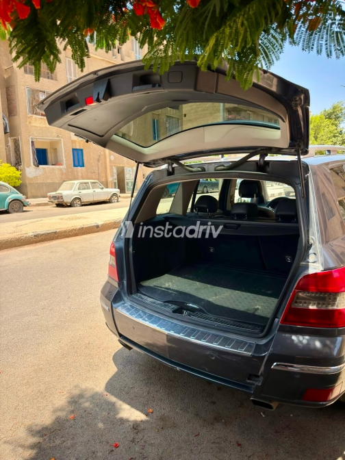 مرسيدس GLK 350 2011 رمادي أوتوماتيك مستعملة للبيع في القاهرة - 9
