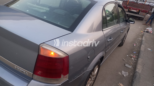 Opel Vectra 2007 Gray Manual Used for Sale in Giza - 2