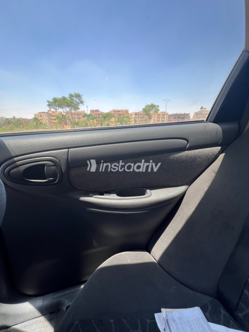 Chevrolet Lanos 2012 White Manual Used for Sale in Cairo - 4