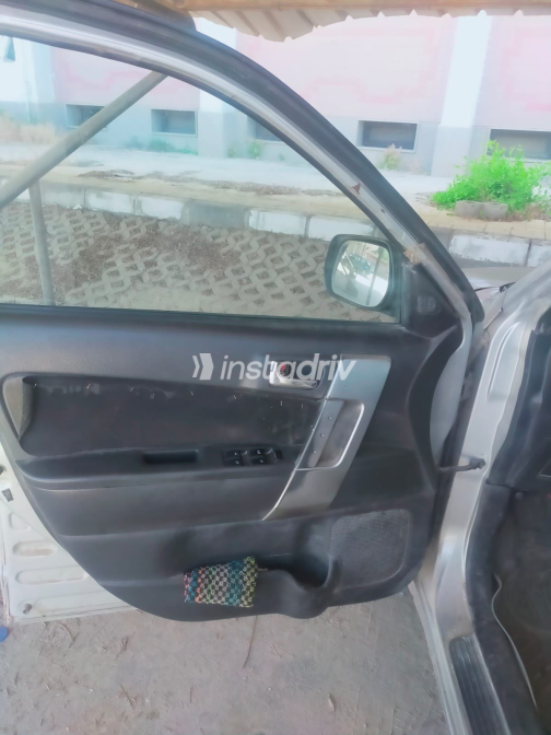 Daihatsu Gran max 2009 Silver Automatic Used for Sale in Ismailia - 1
