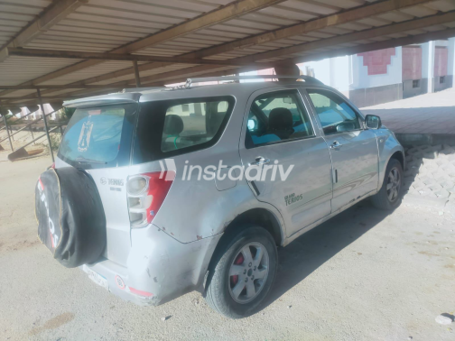 Daihatsu Gran max 2009 Silver Automatic Used for Sale in Ismailia - 4