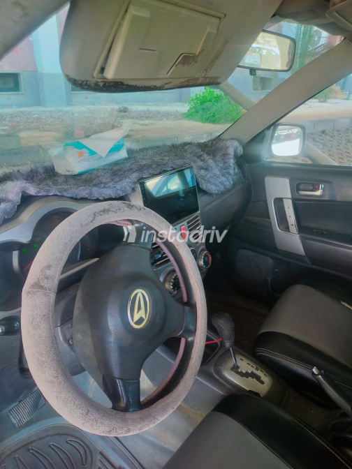 Daihatsu Gran max 2009 Silver Automatic Used for Sale in Ismailia - 5