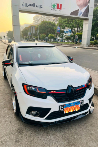 Renault Rainbow 2022 White Automatic Used for Sale in Giza