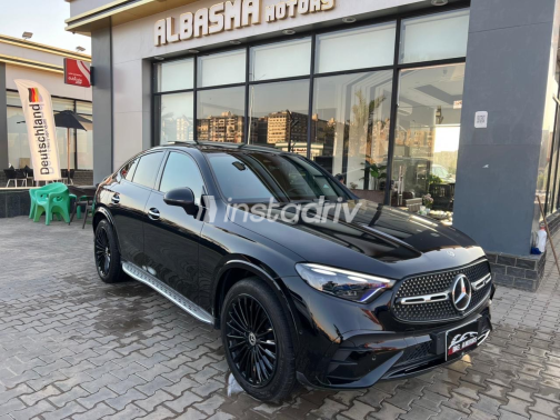 مرسيدس GLC 300 2025 أسود أوتوماتيك مستعملة للبيع في مدينة نصر - 6
