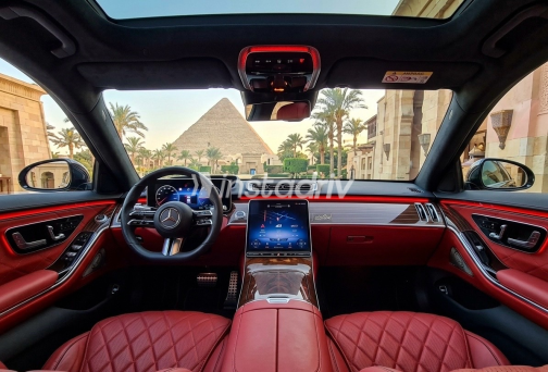 Mercedes S 500 2021 Black Automatic Used for Sale in Alexandria - 5