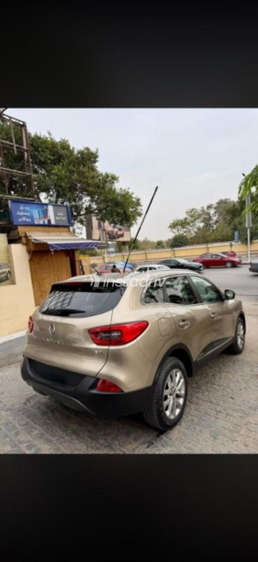 Renault Kadjar 2019 White Automatic Used for Sale in Greater Cairo ( Cairo + Giza) - 3