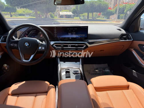 BMW 320 2024 Silver Automatic Used for Sale in Madinaty - 7