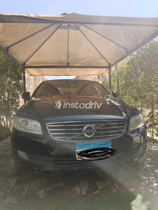 Volvo S80 2014 Black Automatic Used for Sale in Giza - 2