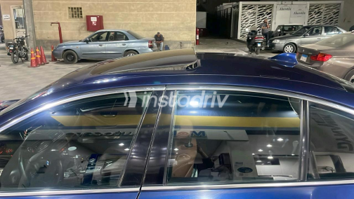 BMW 520 2017 Blue Automatic Used for Sale in Cairo - 2