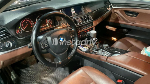 BMW 520 2017 Blue Automatic Used for Sale in Cairo - 6