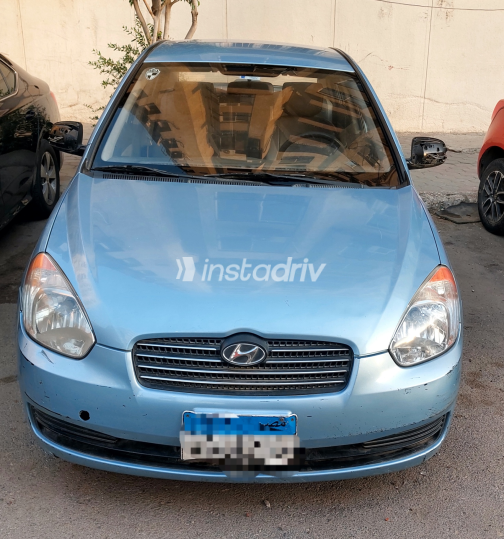 Hyundai Accent 2011 White Manual Used for Sale in Nasr city - 2