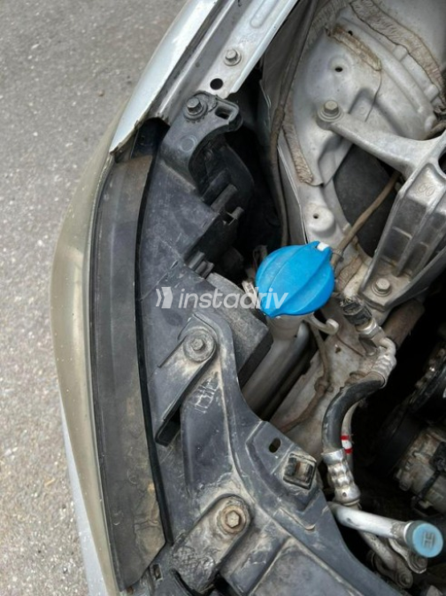 Hyundai Elantra 2019 Silver Automatic Used for Sale in Nasr city - 6