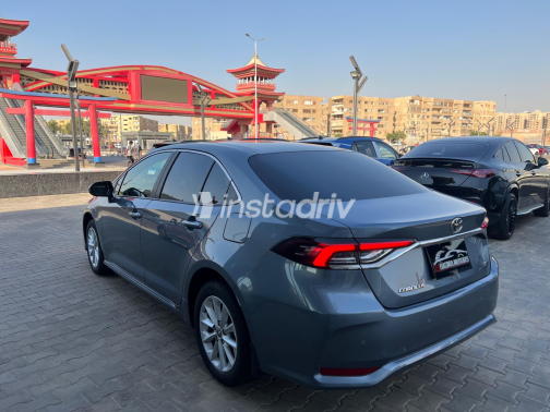 Toyota Corolla 2023 White Automatic Used for Sale in Nasr city - 4