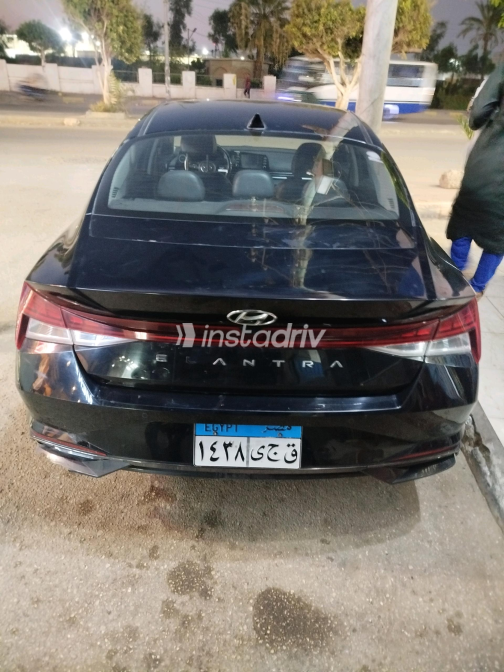 هيونداي إلنترا سى ان 7 2022 أسود أوتوماتيك مستعملة للبيع في القليوبية‎‎ - 6