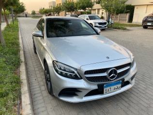مرسيدس C 180 2019 فضي أوتوماتيك مستعملة للبيع في القاهرة