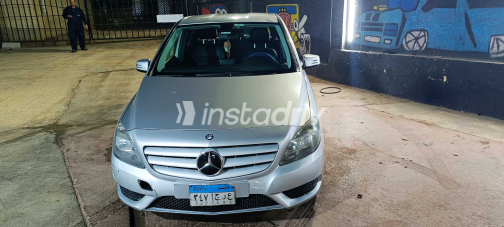 Mercedes B 200 2013 Silver Automatic Used for Sale in Ain Shams - 4