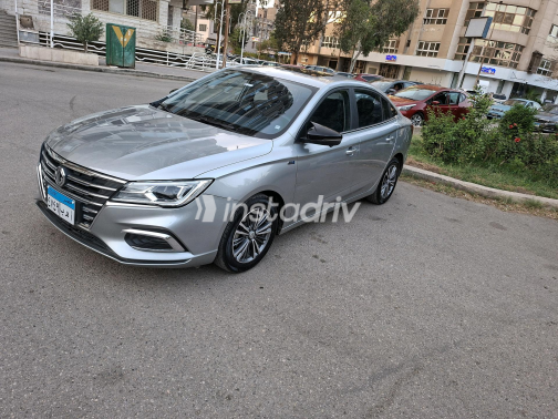 ام جى 5 2025 ذهبي CVT مستعملة للبيع في مصر الجديدة - 3