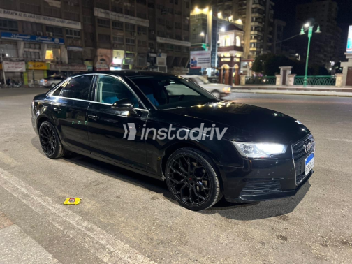 اودي A4 2018 أسود أوتوماتيك مستعملة للبيع في الزقازيق - 3