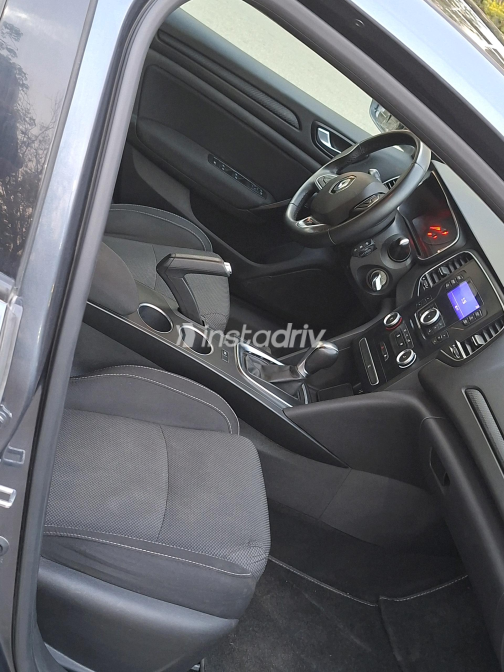 رينو ميجان 2022 أبيض CVT مستعملة للبيع في مصر الجديدة - 6