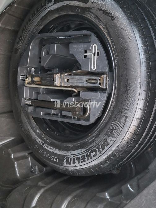 رينو ميجان 2022 أبيض CVT مستعملة للبيع في مصر الجديدة - 10