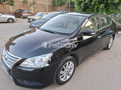 Nissan Sentra 2024 Black Automatic Used for Sale in Heliopolis - 9