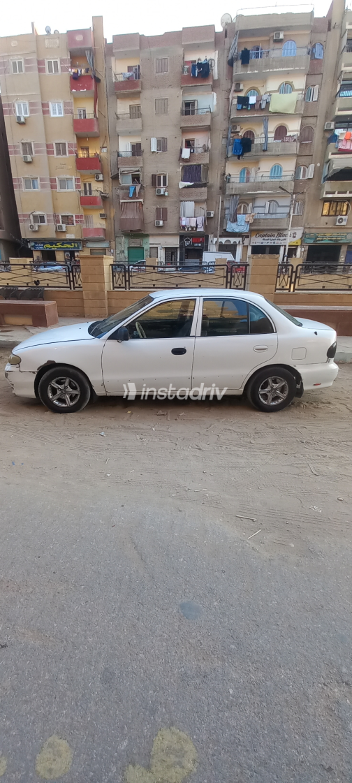 Hyundai Accent 2006 White Manual Used for Sale in Greater Cairo ( Cairo + Giza) - 3