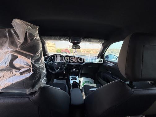 Opel Mokka 2024 White Automatic Used for Sale in Maadi - 5