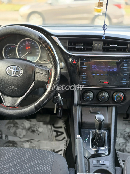 Toyota Corolla 2017 White Automatic Used for Sale in 10th of Ramadan - 1