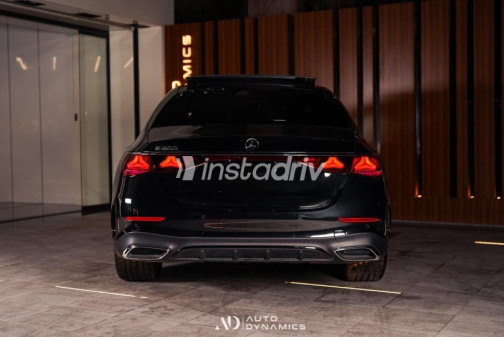 Mercedes E 200 2024 Black Automatic Used for Sale in Nasr city - 3