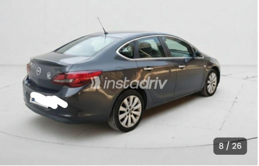 Opel Astra 2013 Brown Automatic Used for Sale in Cairo - 2
