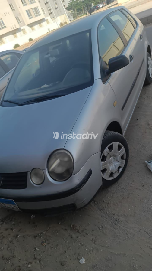 Volkswagen Polo 2005 Gray Manual Used for Sale in Cairo - 2